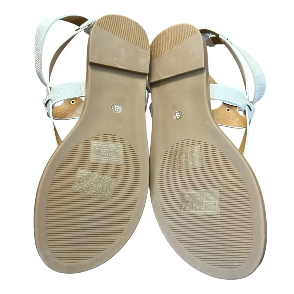 Journee Collection Tangie White Strappy Thong TStrap Flat Sandal NEW Size 8 - Picture 8 of 9